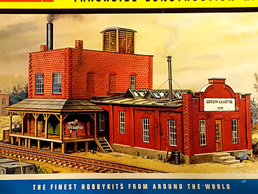 The Grusom Casket AHM 5820 HO Scale Factory